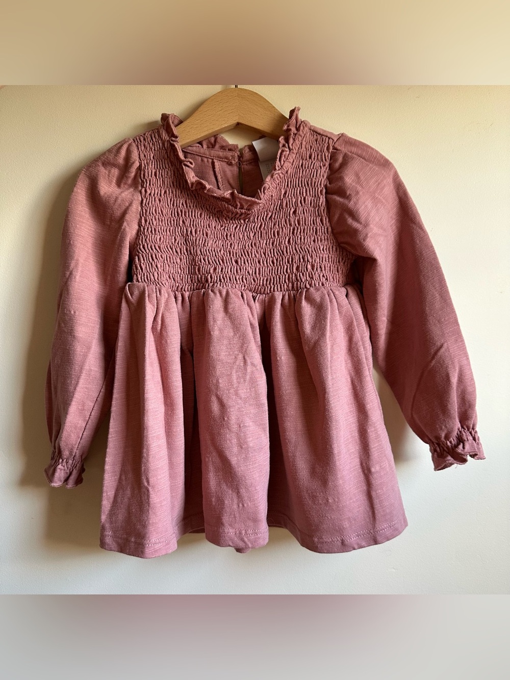 Tahari Smocked Ruffle Long Sleeve Top Dusty Rose Toddler Girls Size 4T
